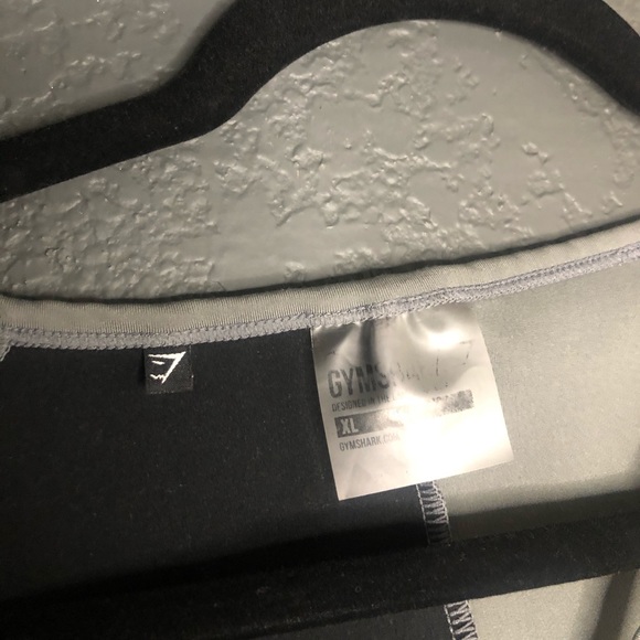 Gymshark crop top - Picture 3 of 3